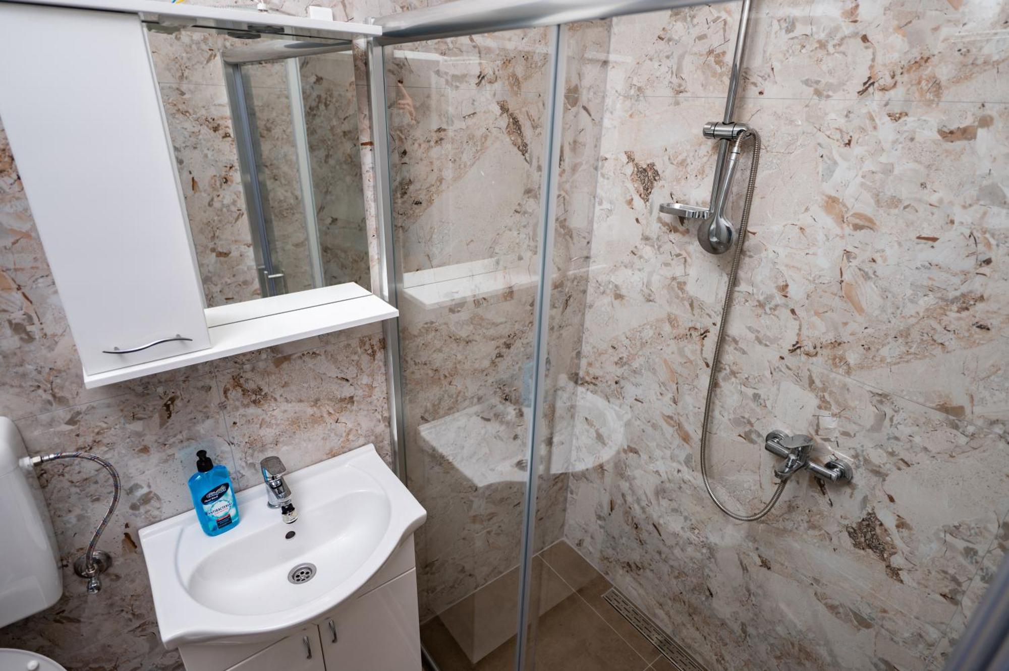 Apartmani Kaan Подгориця Екстер'єр фото