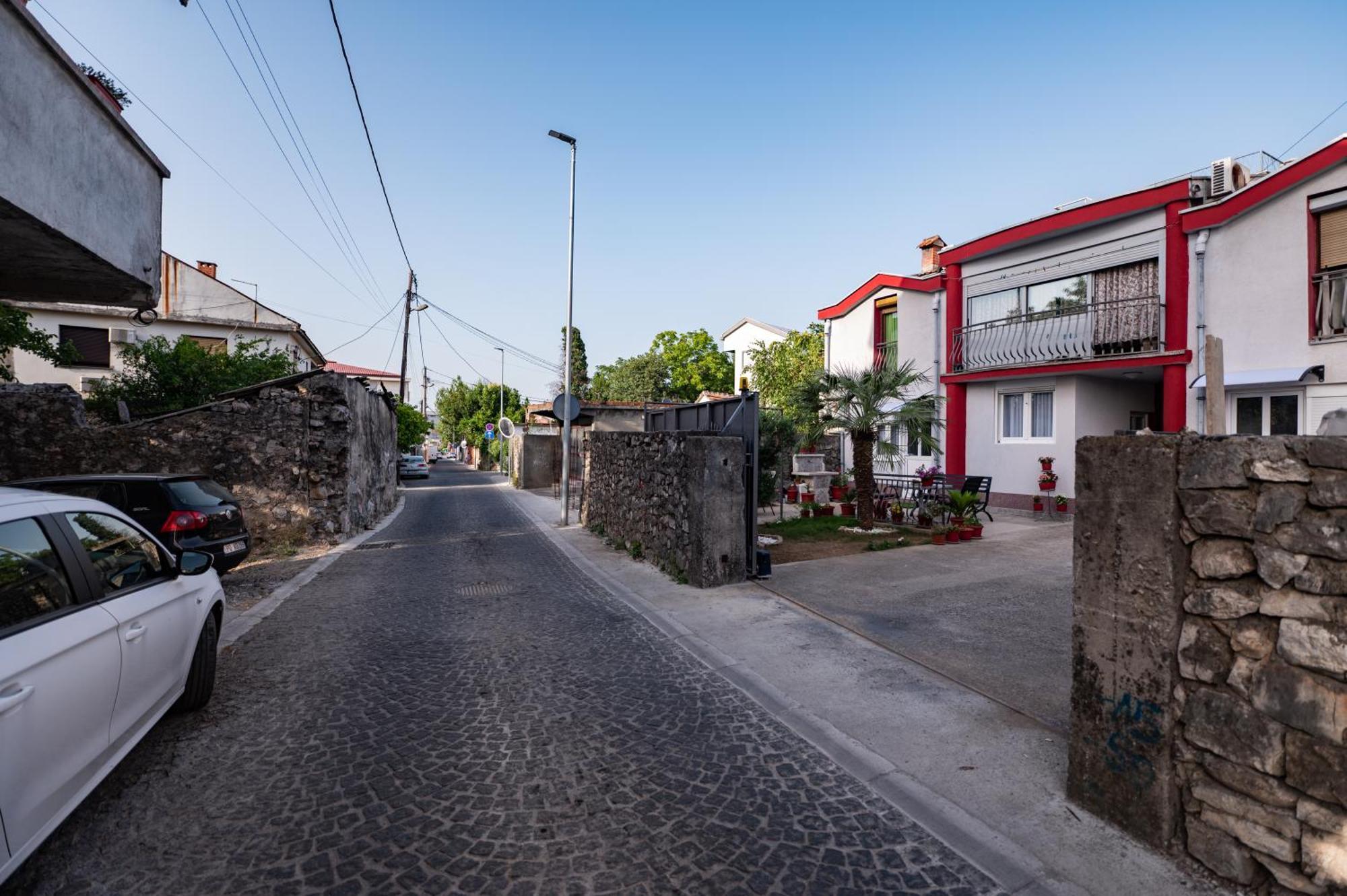 Apartmani Kaan Подгориця Екстер'єр фото