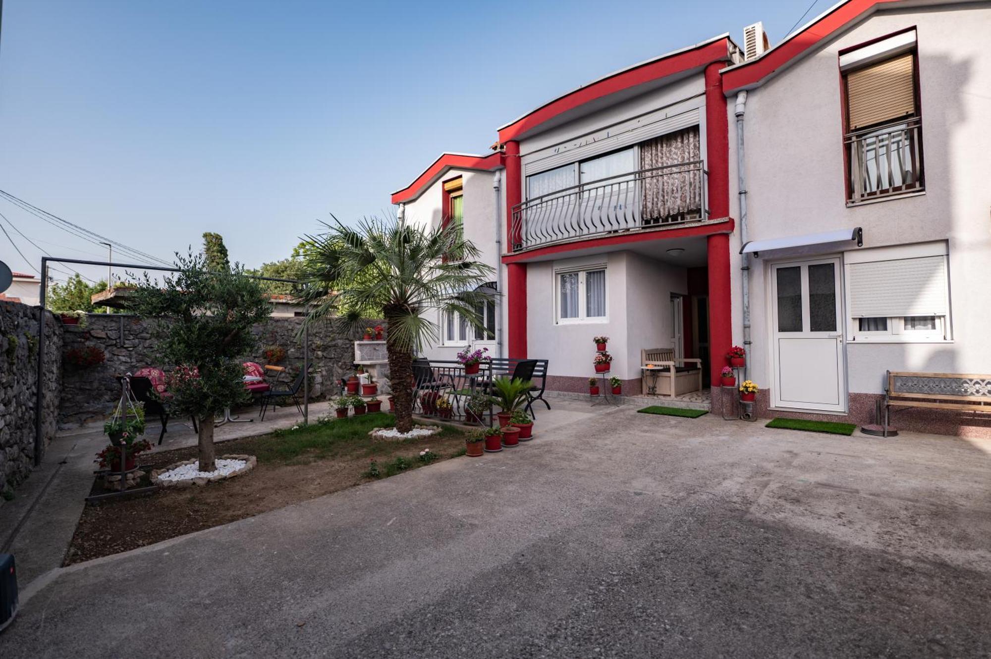 Apartmani Kaan Подгориця Екстер'єр фото
