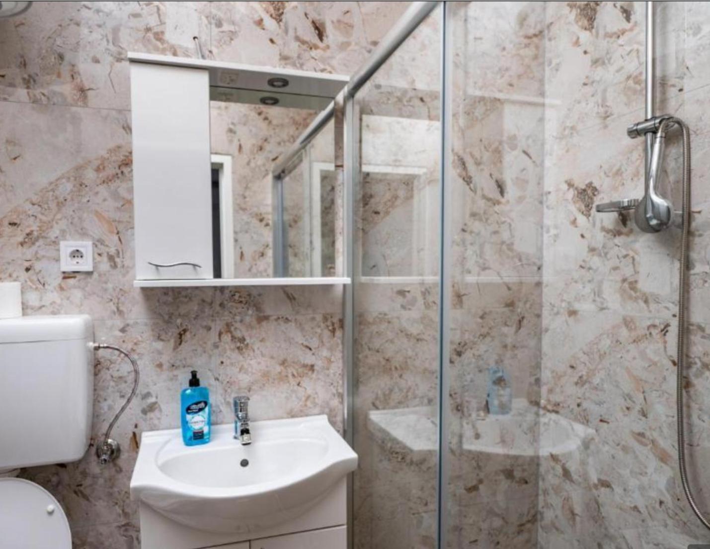 Apartmani Kaan Подгориця Екстер'єр фото